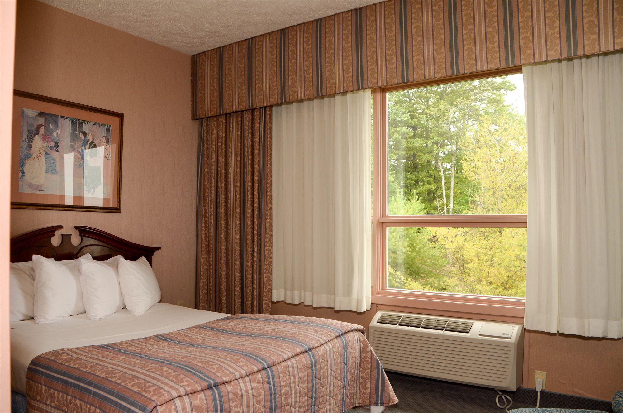 Фото Split Rock Resort