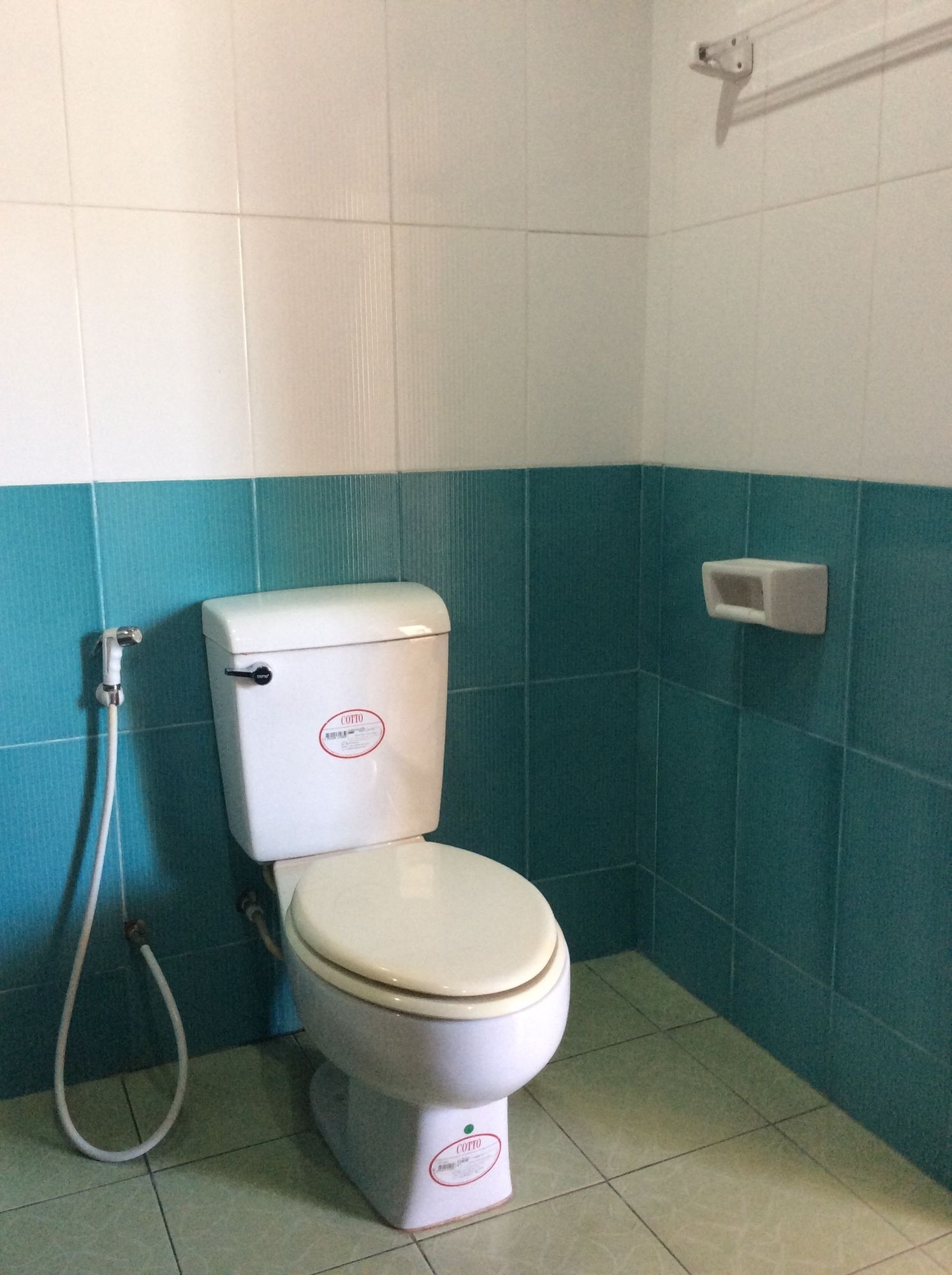 Фото Tassanee Garden Lodge