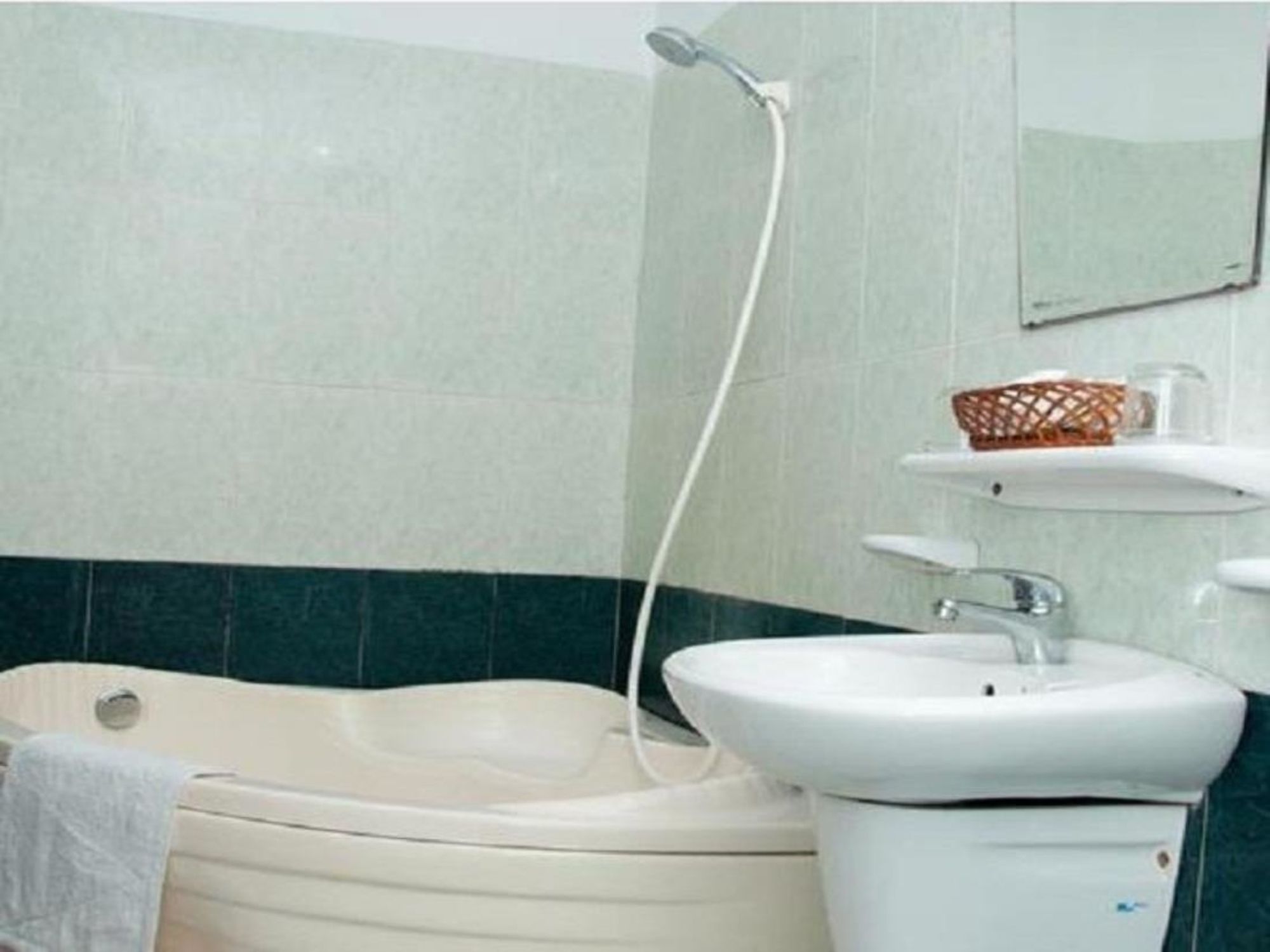 Фото Tn Central Hotel