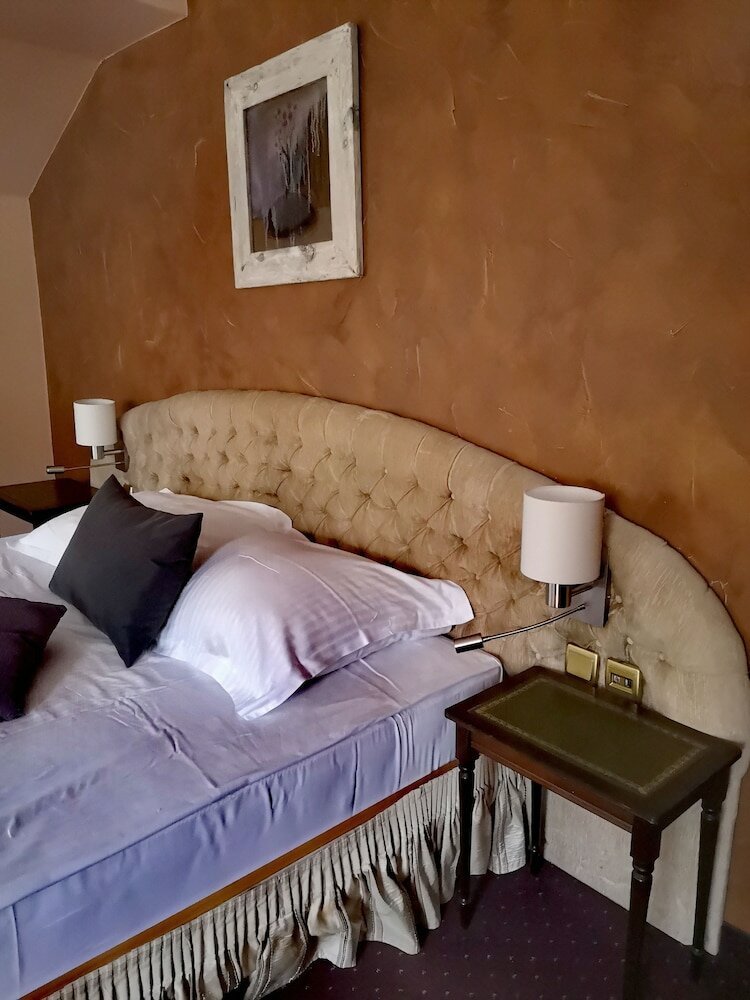 Фото Meg Lozenetz Hotel