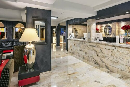 Гостиница Salles Hotel Marina Portals в Кальвии