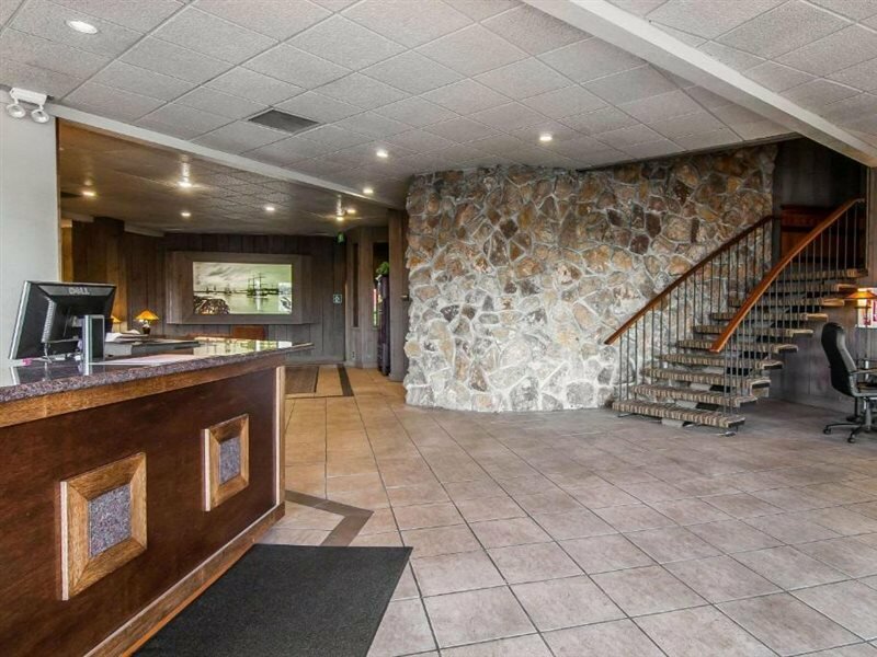 Фото Quality Inn & Suites at Coos Bay