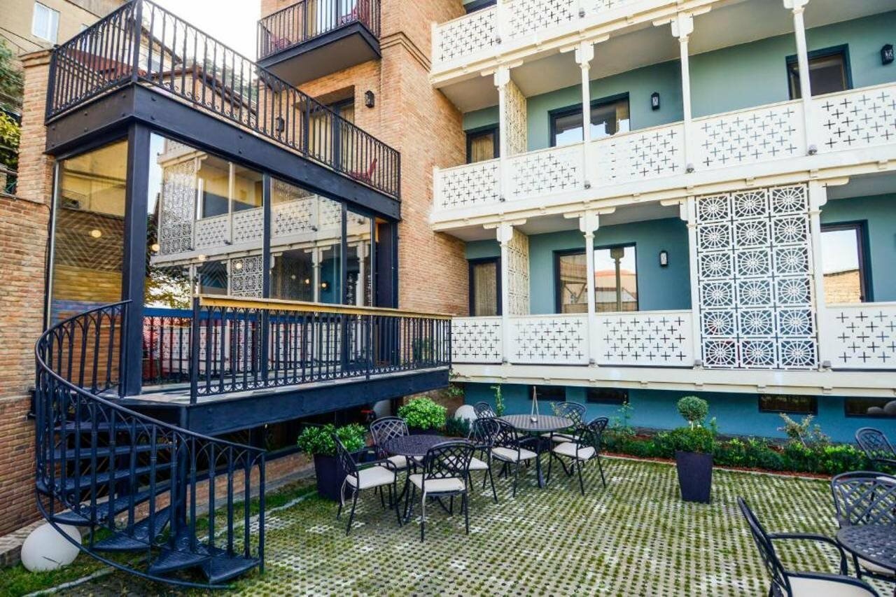 Фото Amante Narikala