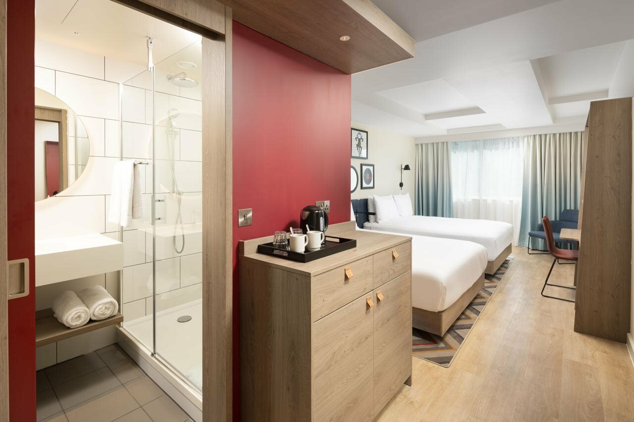 Фото Hampton by Hilton London City