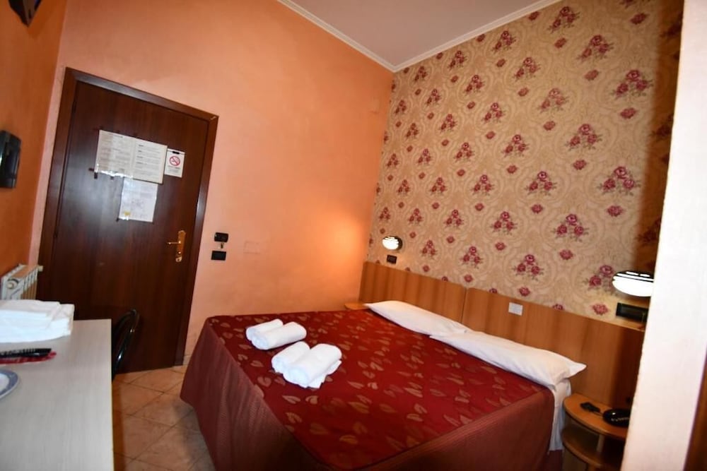 Фото Hotel Ferrarese