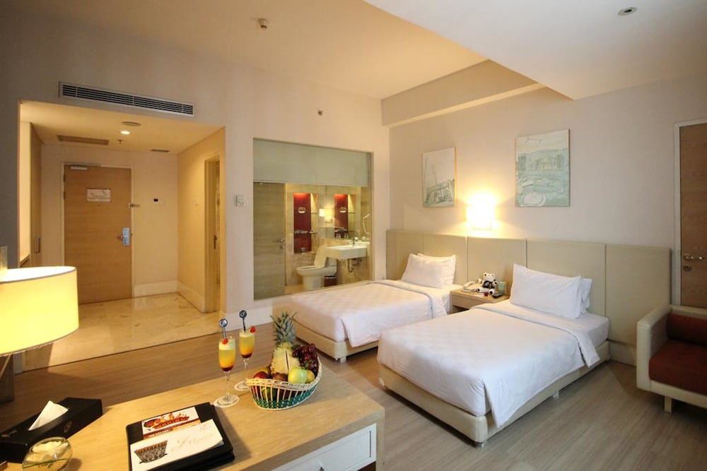 Фото Grand Jatra Hotel Balikpapan