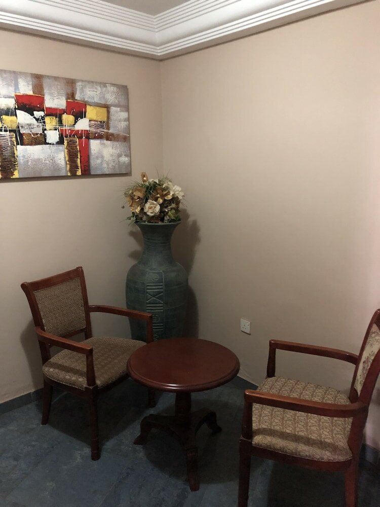 Фото Eastgate Hotel