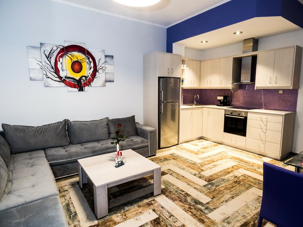 Фото Kasteli Suites