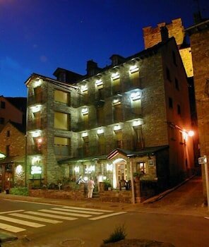 Апартаменты Hotel Gabarre