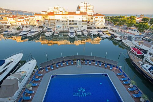 Гостиница Hotel Port Salins в Эмпуриабраве