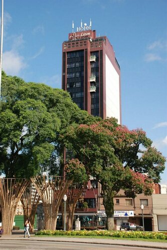 Внешний вид отеля Lizon Curitiba Hotel в Куритибе, фото 1