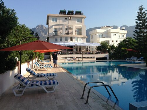 Гостиница The Prince Inn в Кирении