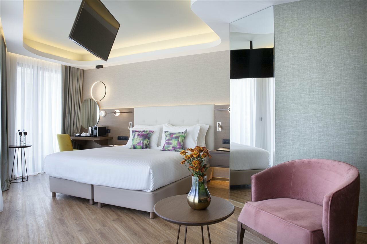Фото Wyndham Athens Residence