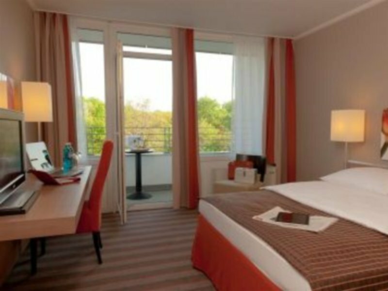 Фото H4 Hotel Frankfurt Messe