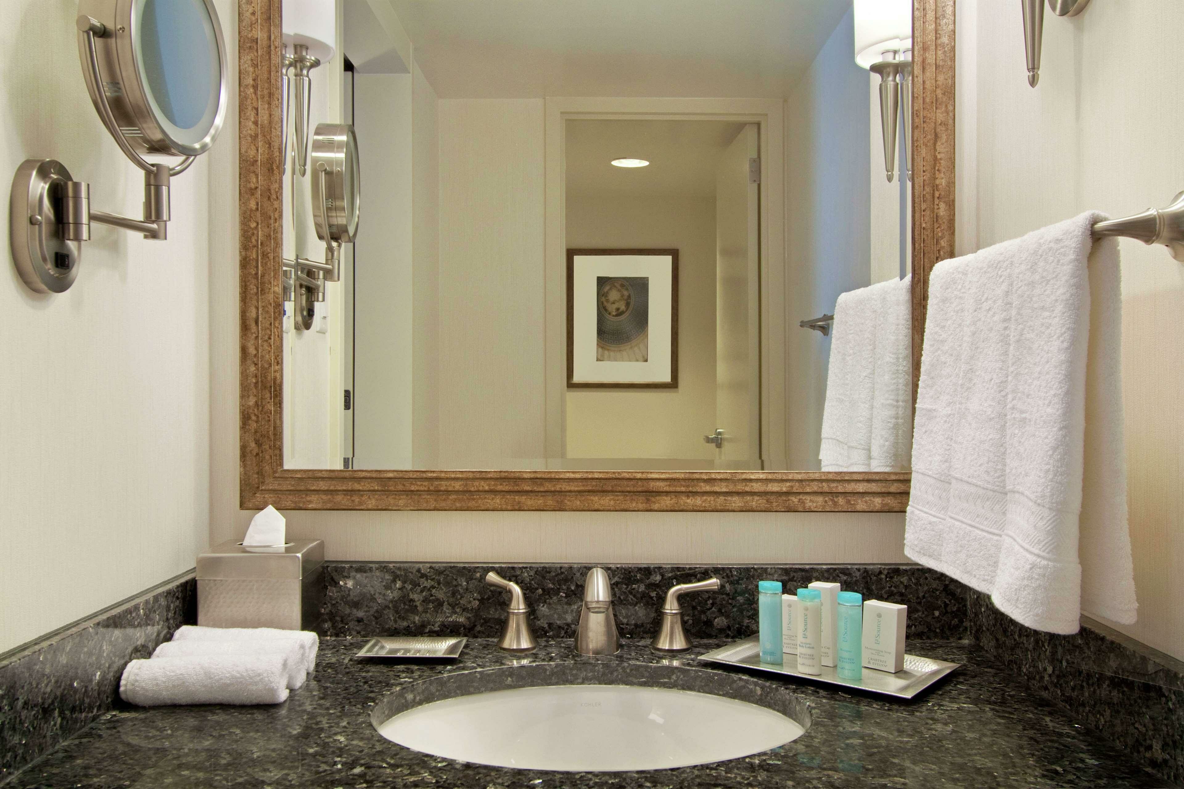 Фото Capital Hilton