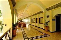 Гостиница Golden Palms Hotel And SPA