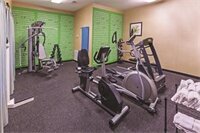 Фото La Quinta Inn & Suites by Wyndham Midwest City - Tinker Afb