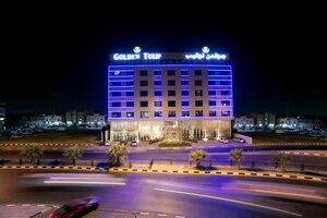 Гостиница Hotel Golden Tulip Corniche Dammam