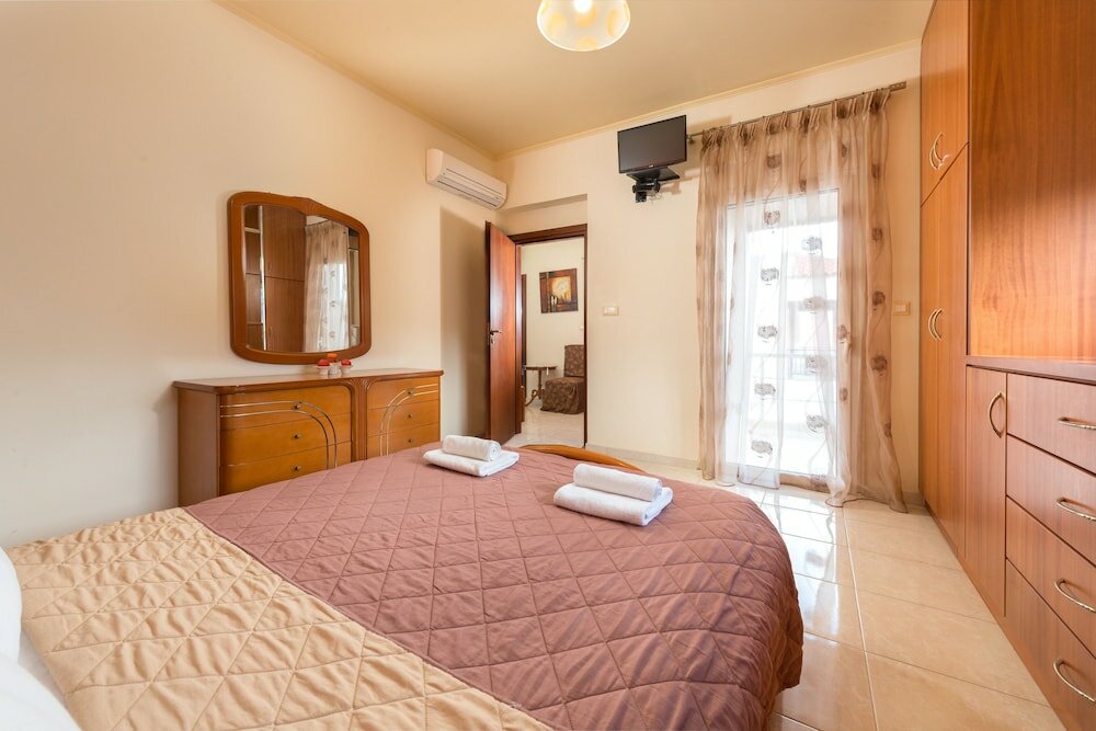 Фото Natura House