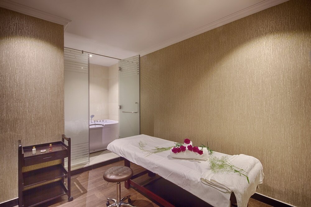 Фото Lavona Hotel