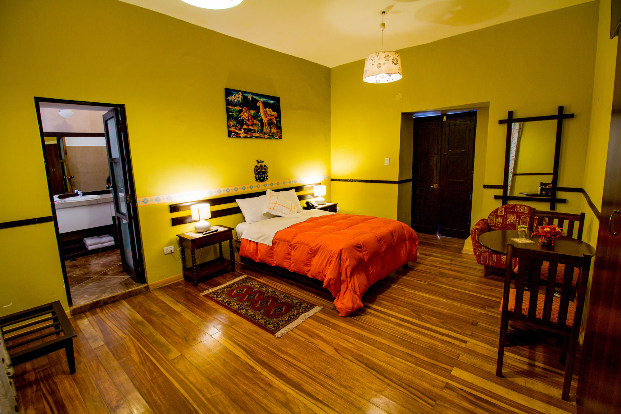 Фото Yabar Hotel Plaza