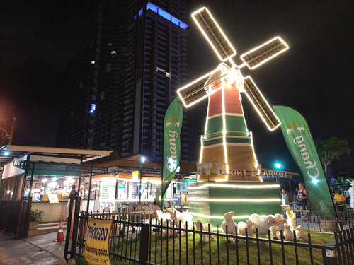 Farmers' market Jomtien Night Market, Pattaya, photo