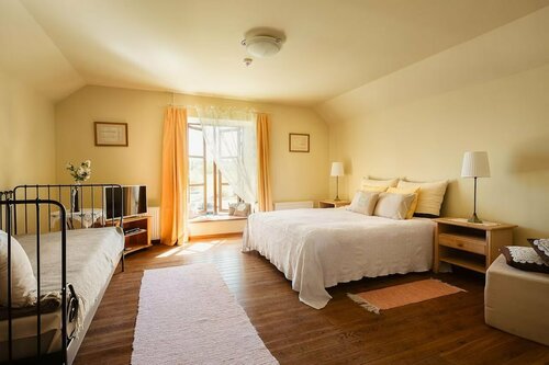 Отель Karlamuiza Country Hotel