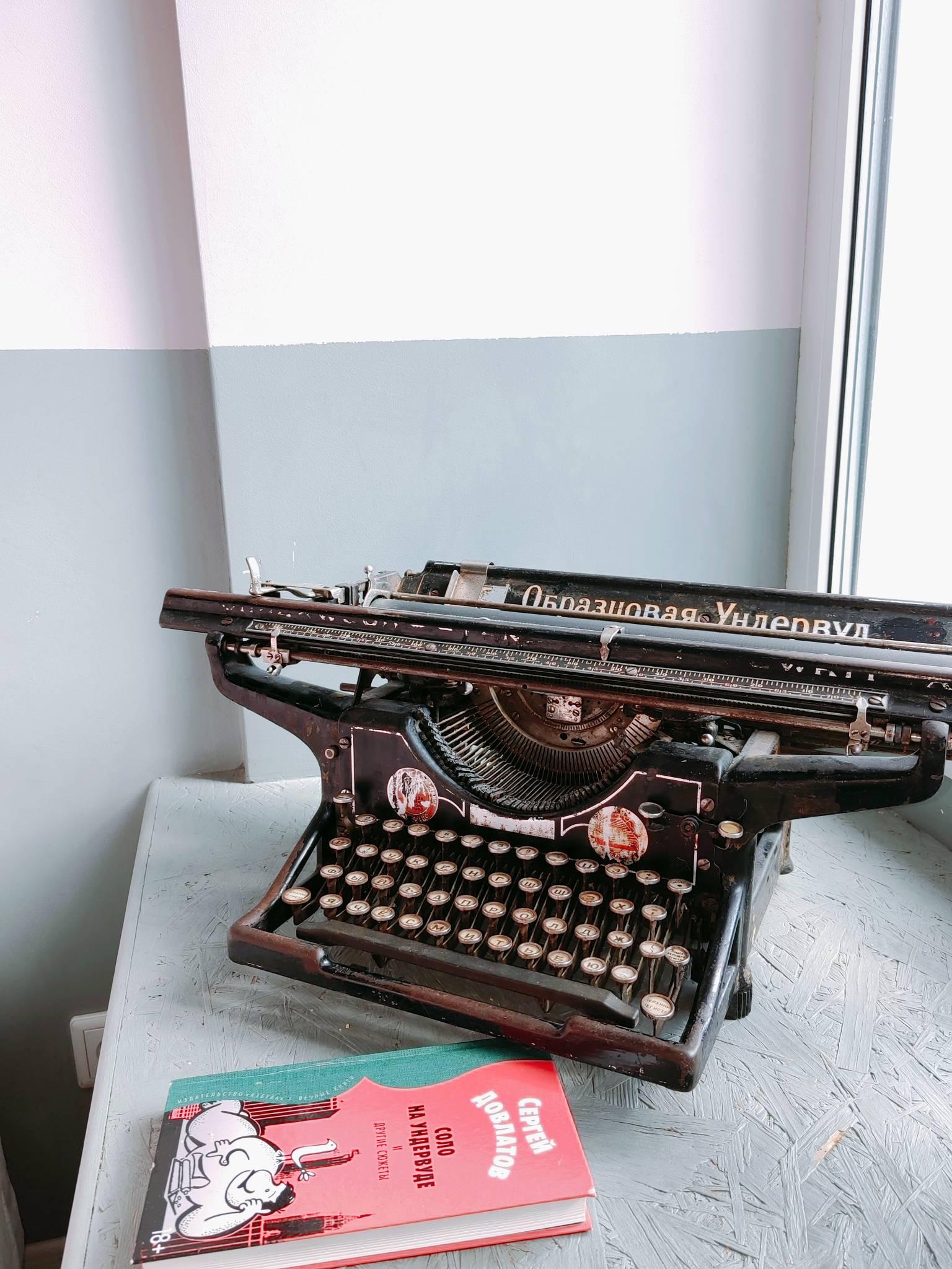 Фото У Эрмитажа