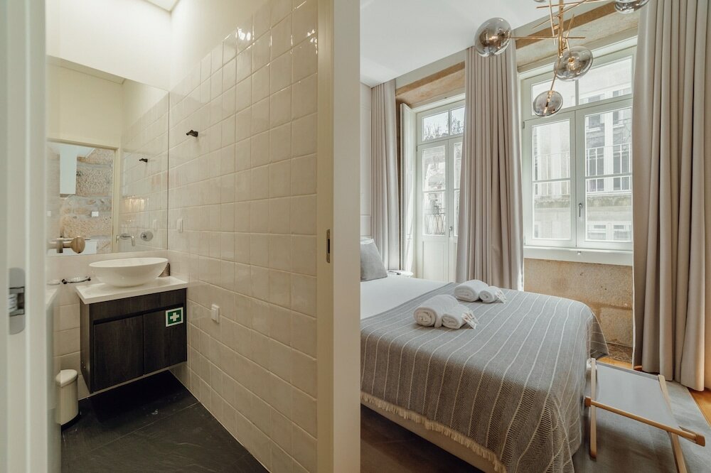 Фото Clérigos Boutique Apartment A by Homing