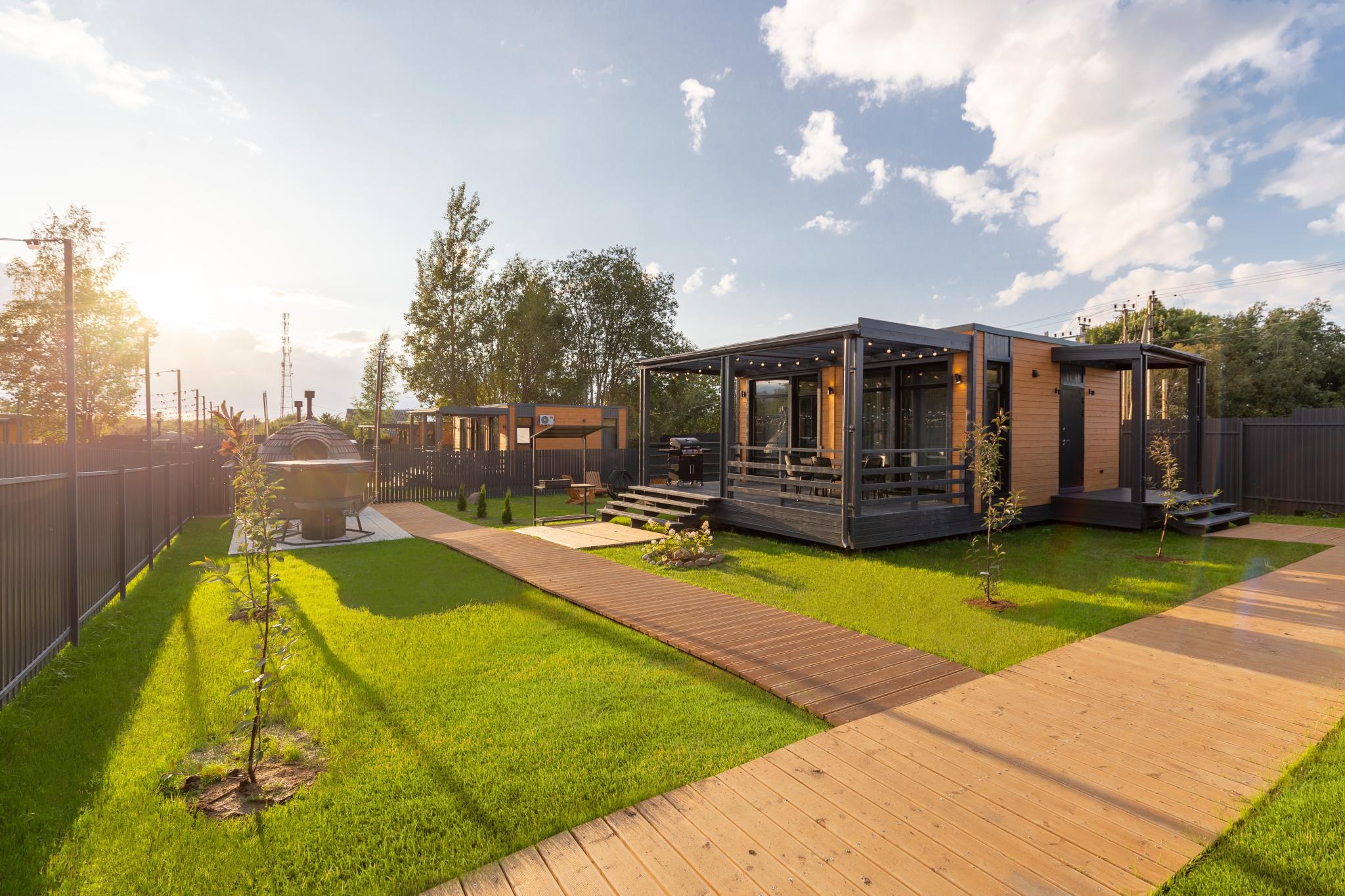 Фото Блэк Вилладж Фэмили