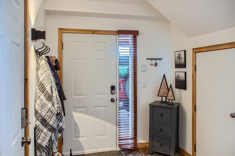 Фото Perfection South by Okanagan Premier