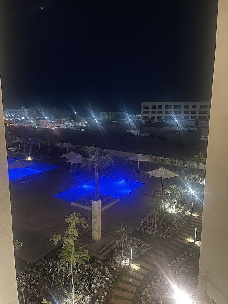 Фото Aldau Heights Apartments