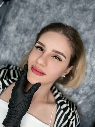 Kalıcı makyaj stüdyosu Daria Nazarova, Stavropol, foto