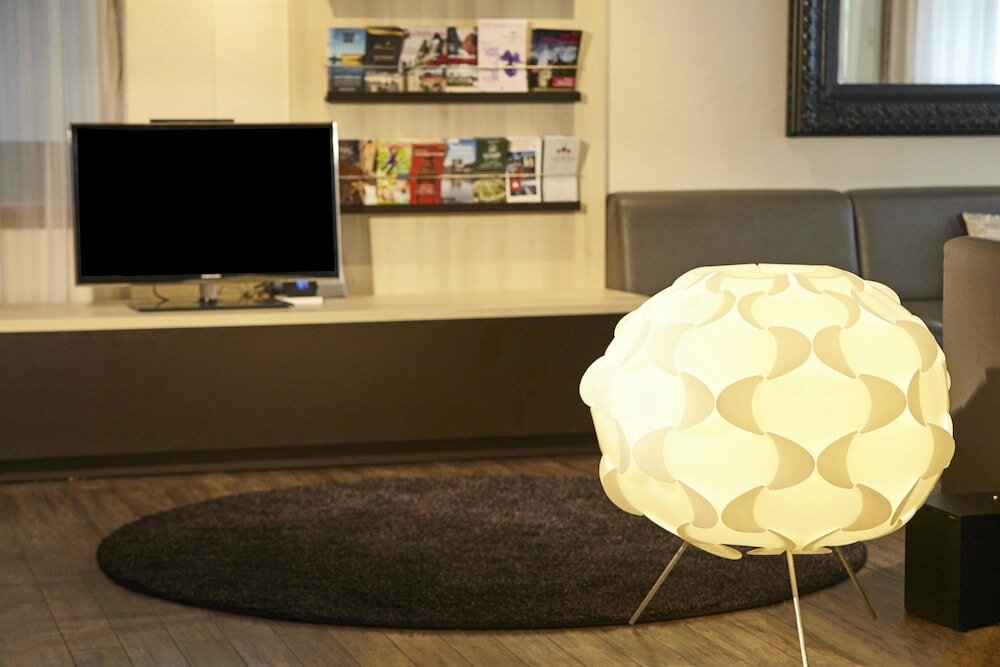 Фото Hotel Kyriad Tours Sud Chambray les Tours