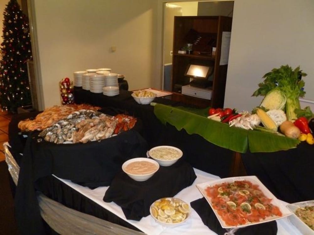 Фото Mercure Bunbury Sanctuary Golf Resort