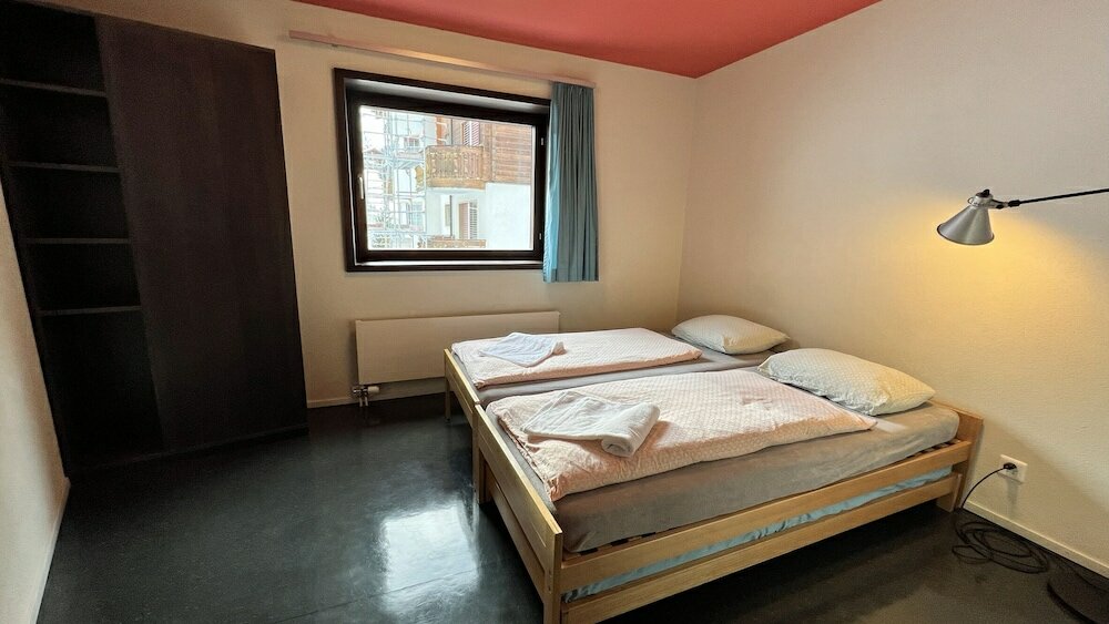 Фото Youth Hostel Zermatt