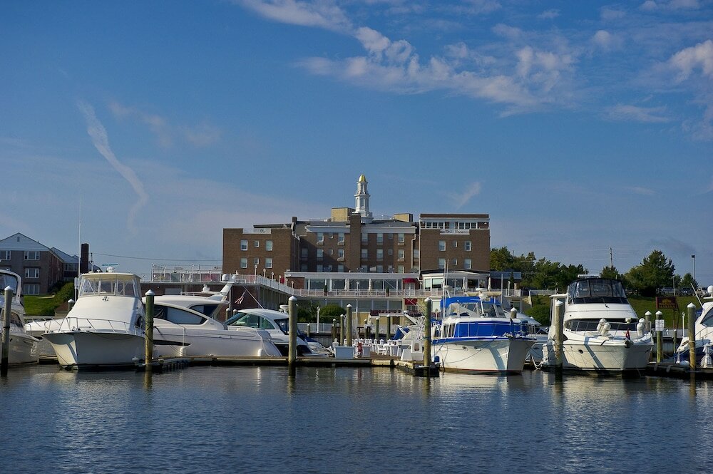 Фото Molly Pitcher Inn