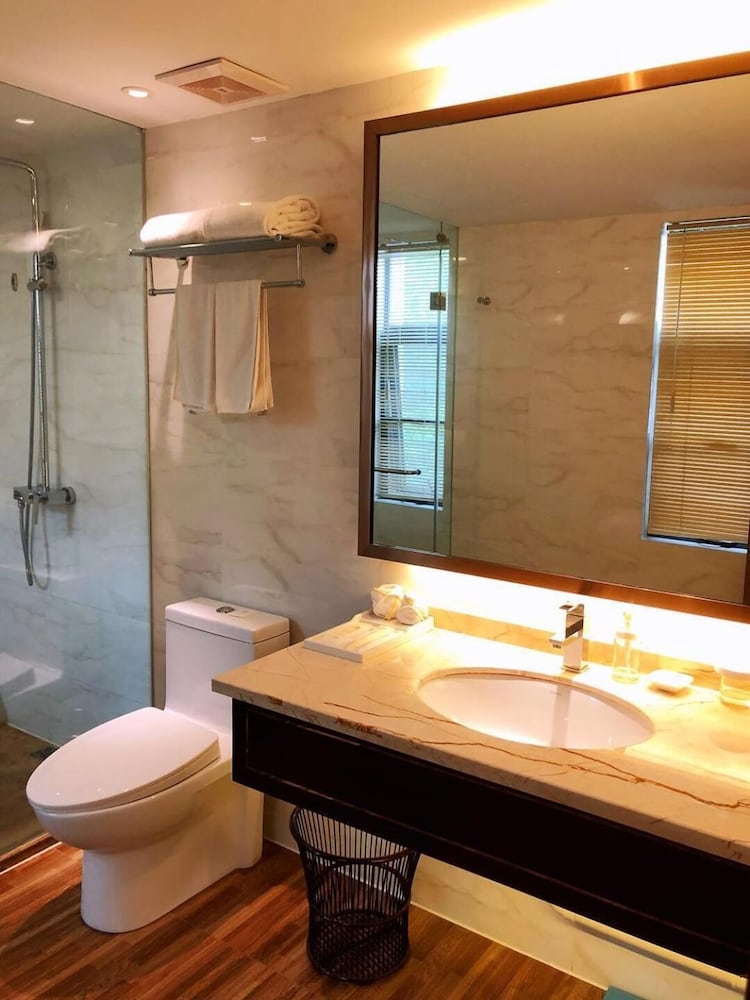 Фото Metropolo Nanjiang Baijia Lake