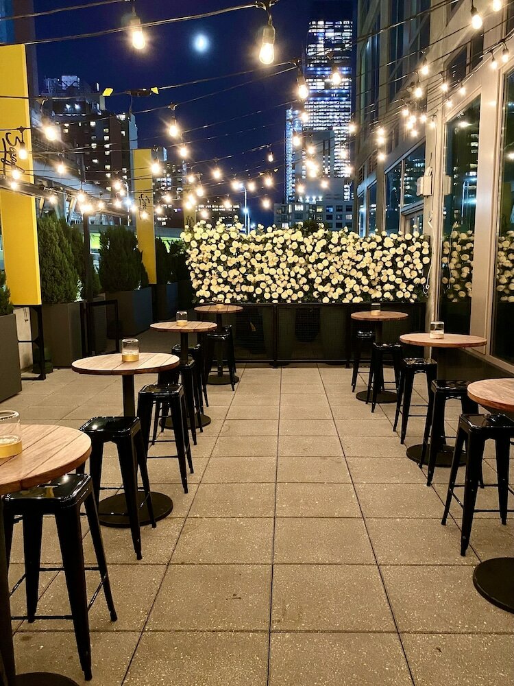 Фото Pod Times Square