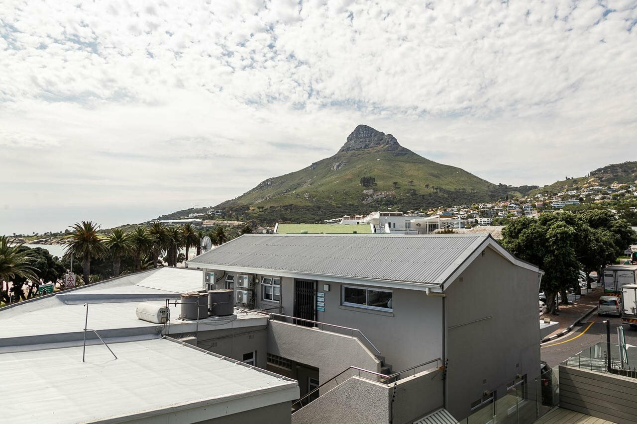 Фото Camps Bay Village