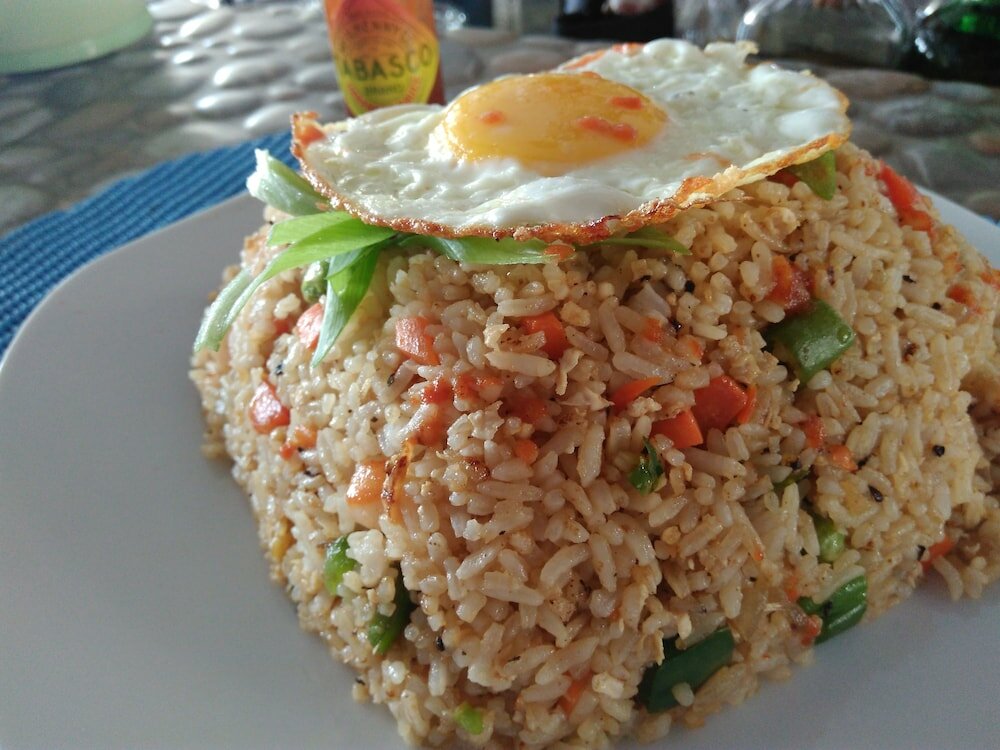 Фото Mango's Beachfront Resort