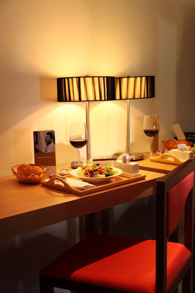 Фото Mercure Hanoi La Gare