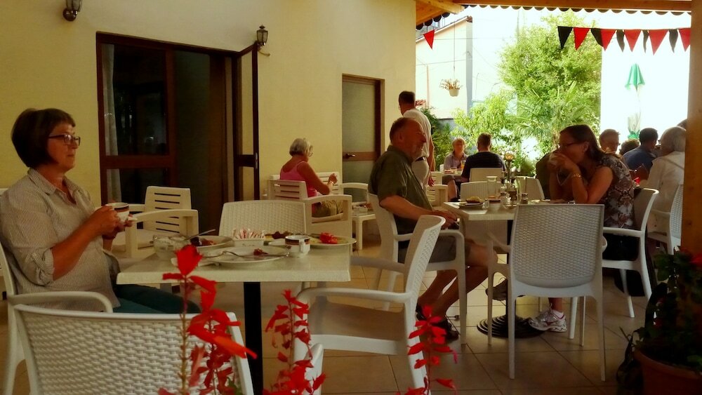 Фото Hotel Kruja