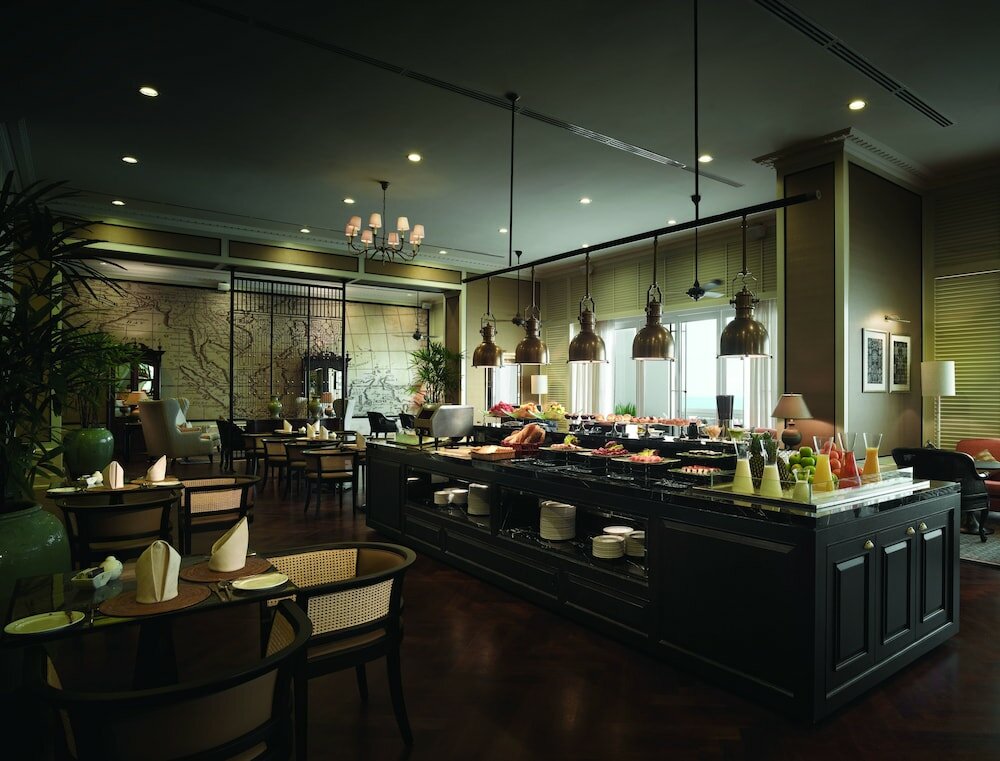 Фото Eastern And Oriental Hotel