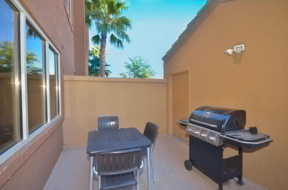 Фото Holiday Inn Express Las Vegas-Nellis, an Ihg Hotel