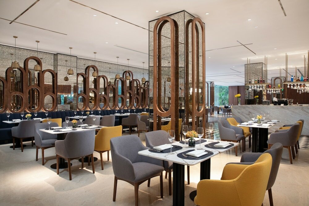 Фото Voco Nanjing Oriental Pearl, An Ihg Hotel