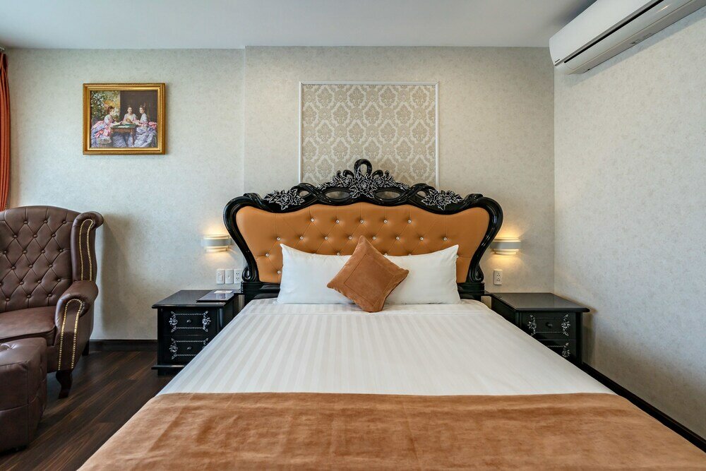 Фото Emerald Central