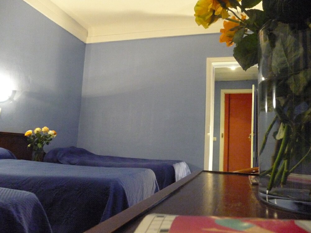 Фото Hotel Ambassadeur