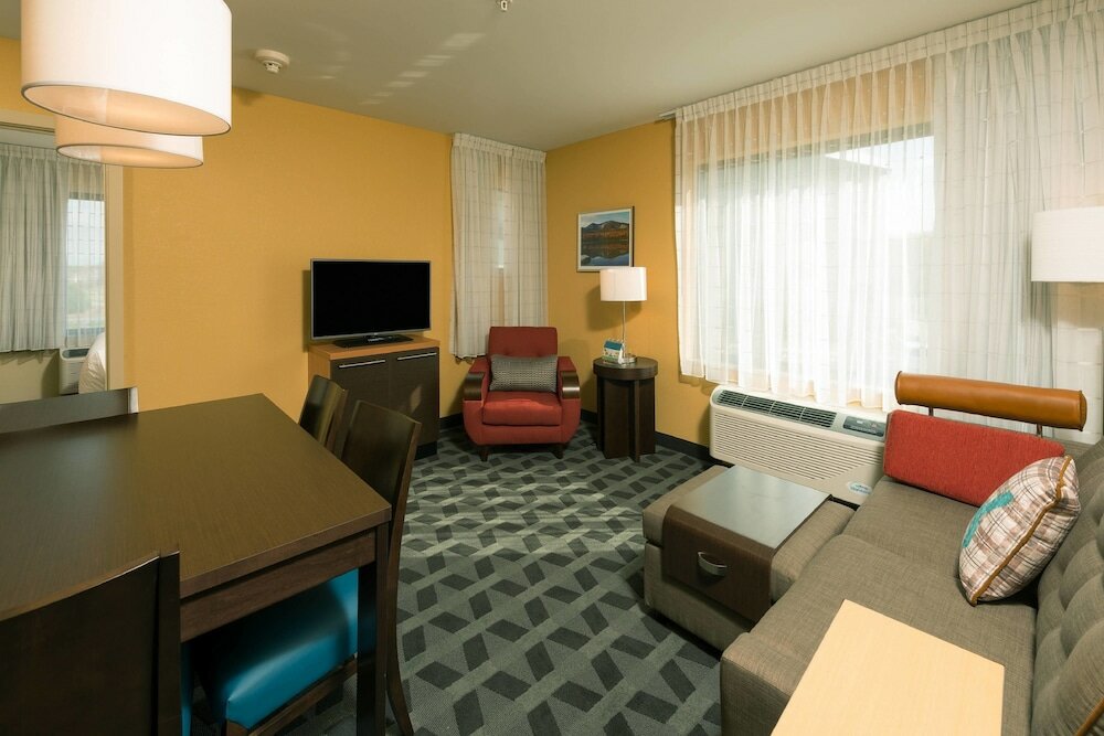 Фото TownePlace Suites by Marriott Bangor