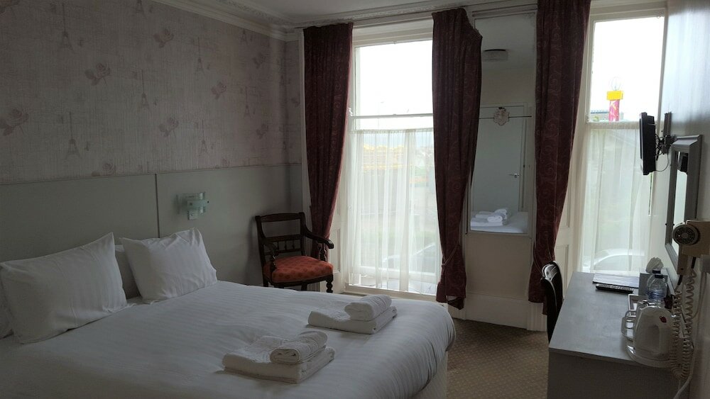 Фото Alexandra Hotel